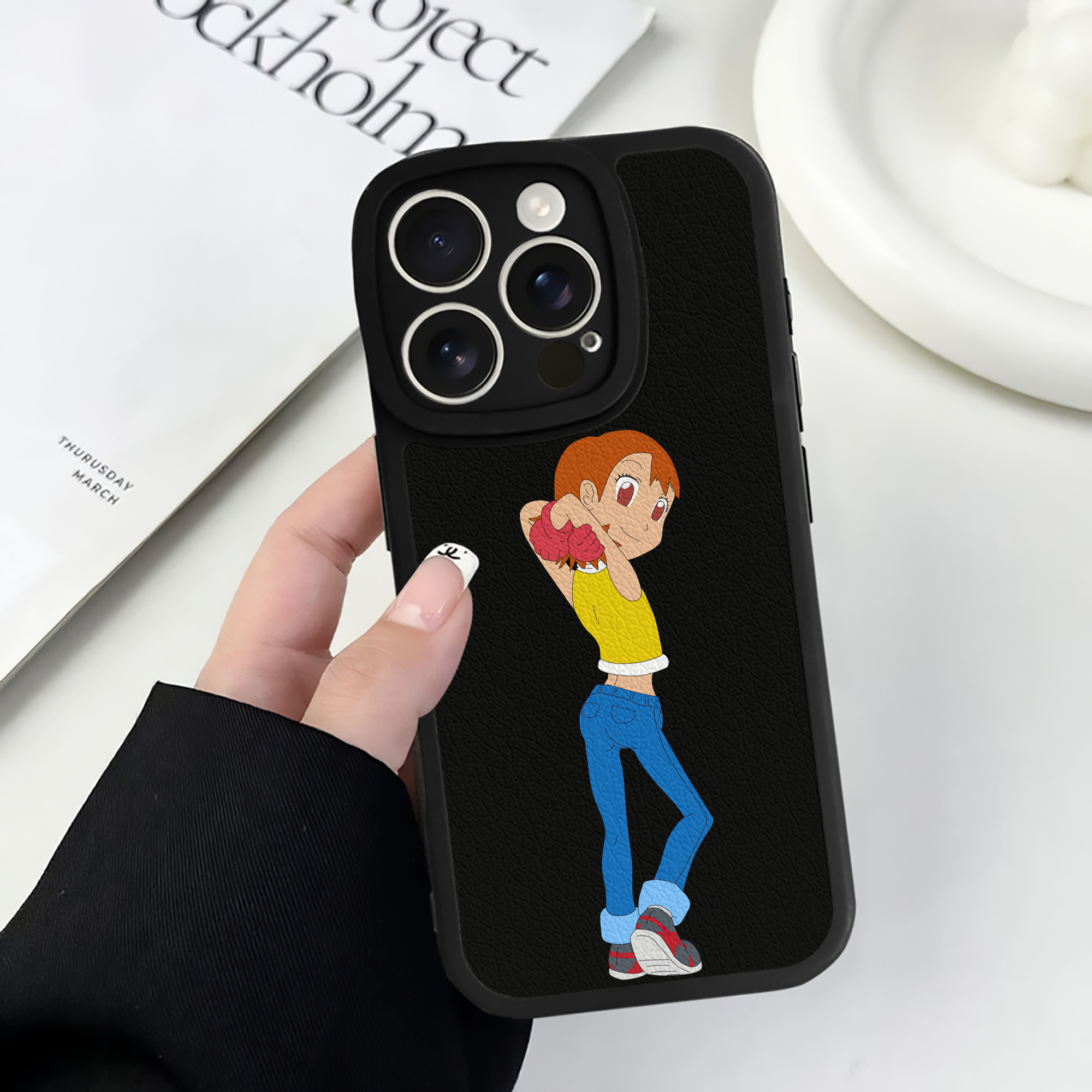 （画像用） Digimon デジタルモンスター/デジモン 【iPhone 16シリーズ対応】シリコンスマホケース（レザー調） 材質：シリコン